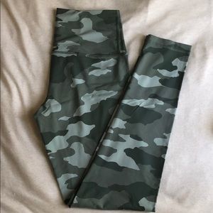 Arie Camouflage Leggings